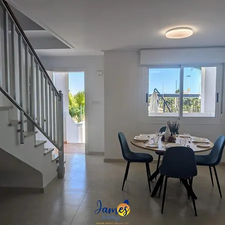 Holiday home Modern 3 Bedroom Townhouse With Communal Pool Lb24 Torrevieja